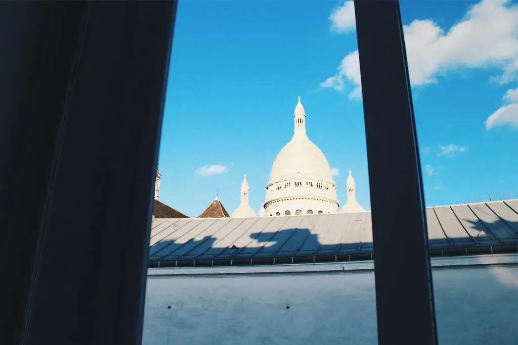 Sacre Coeur Flat דירה